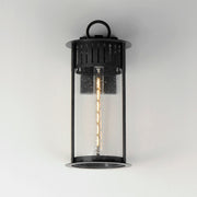 Maxim 30633 Windsor 1-lt 18" Tall Outdoor Wall Sconce
