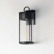 Maxim 30633 Windsor 1-lt 18" Tall Outdoor Wall Sconce