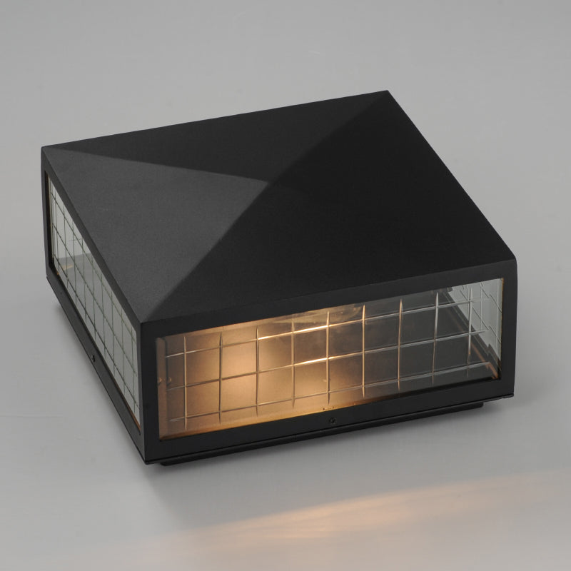 Maxim 30690 Magnus 2-lt 13" Outdoor Deck Lantern