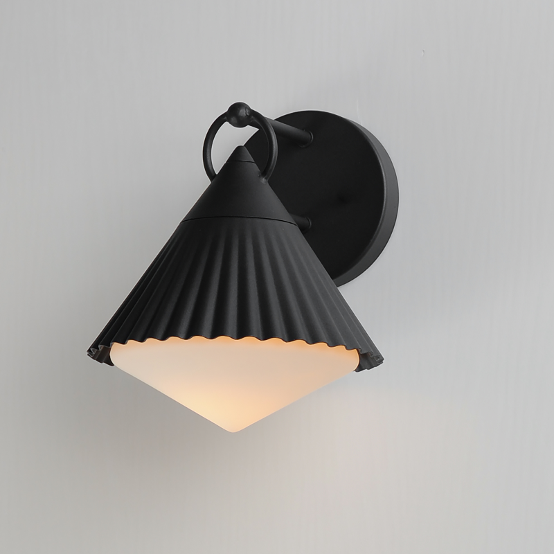 Maxim 35132 Odette 1-lt 10" Tall Outdoor Wall Sconce