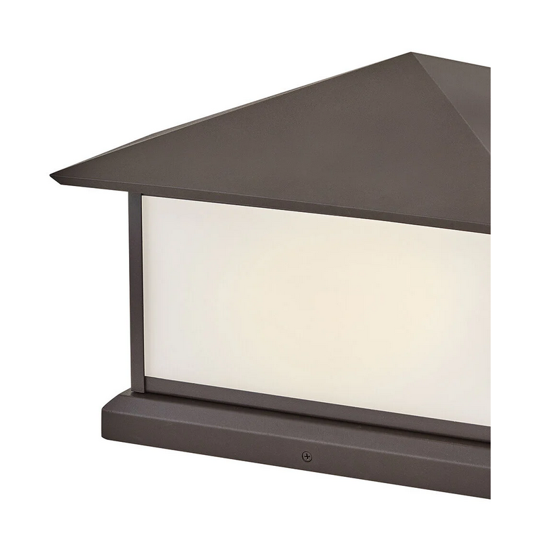 Hinkley 28987-LV Walter 2-lt 15" LED Outdoor Pier Mount Lantern