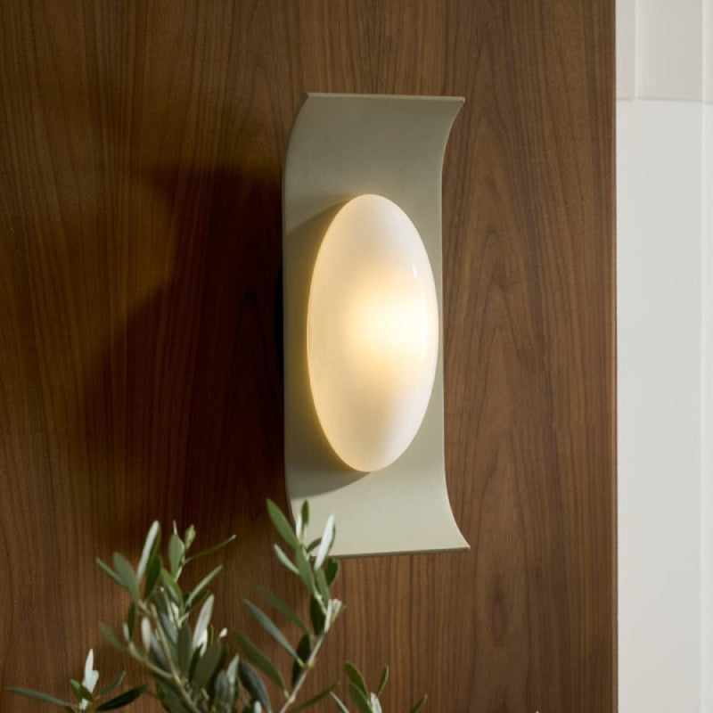 Arteriors Jeter 1-lt 14" Tall LED Wall Sconce - Bone Leather