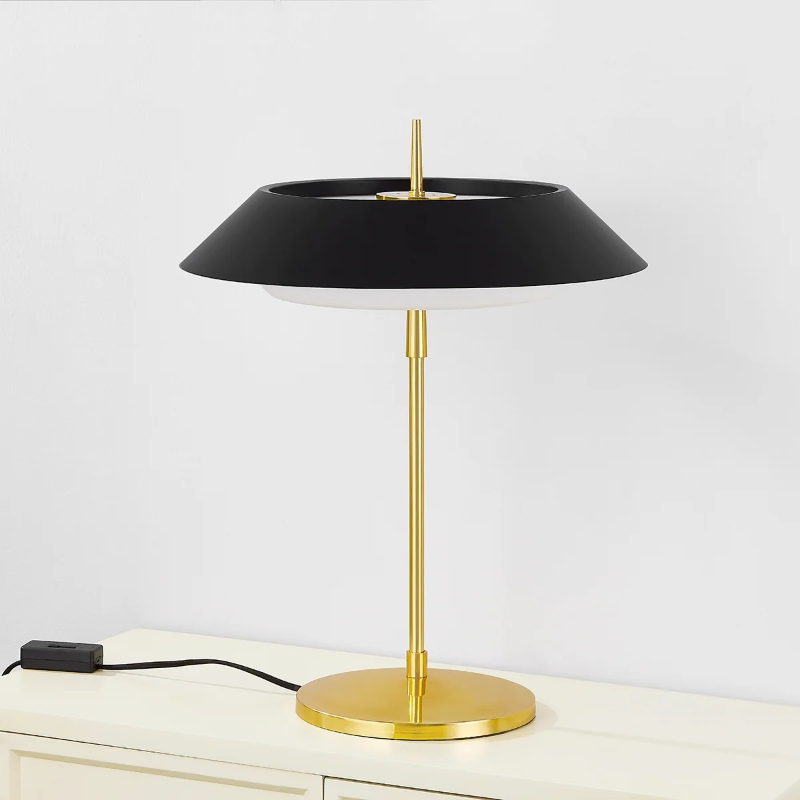 Hudson Valley L4323 Westport 3-lt 23" Tall Table Lamp