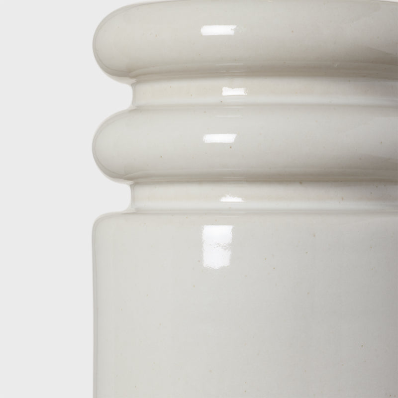Visual Comfort ET1541 Feikudo 1-lt 26" Tall Medium Table Lamp - Glossy White