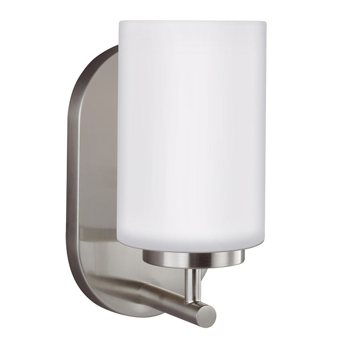 Generation 41160EN3 Oslo 1-lt 5" LED Wall / Bath Sconce