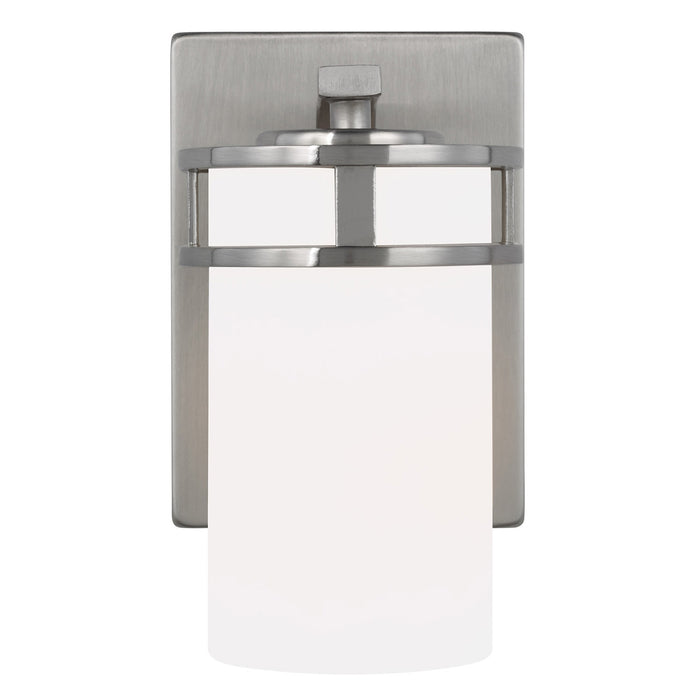 Generation 4121601 Robie 1-lt 5" Wall / Bath Sconce