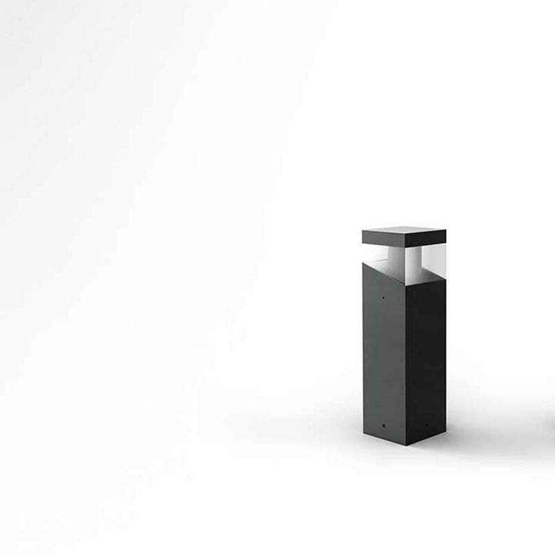 Artemide Tetragono 45 LED Outdoor Floor Lamp