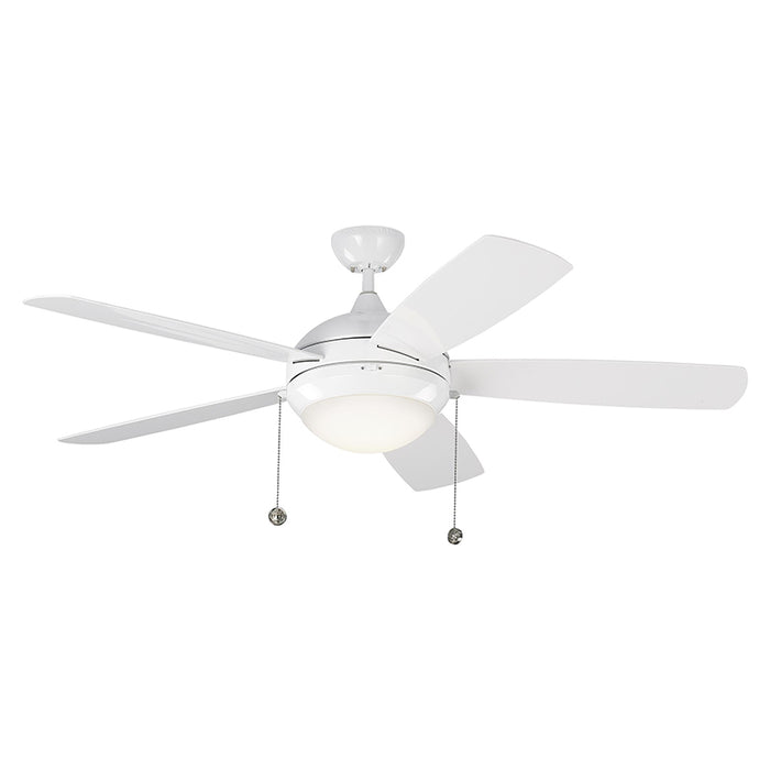 Monte Carlo Discus Outdoor 52" Ceiling Fan with Light Kit