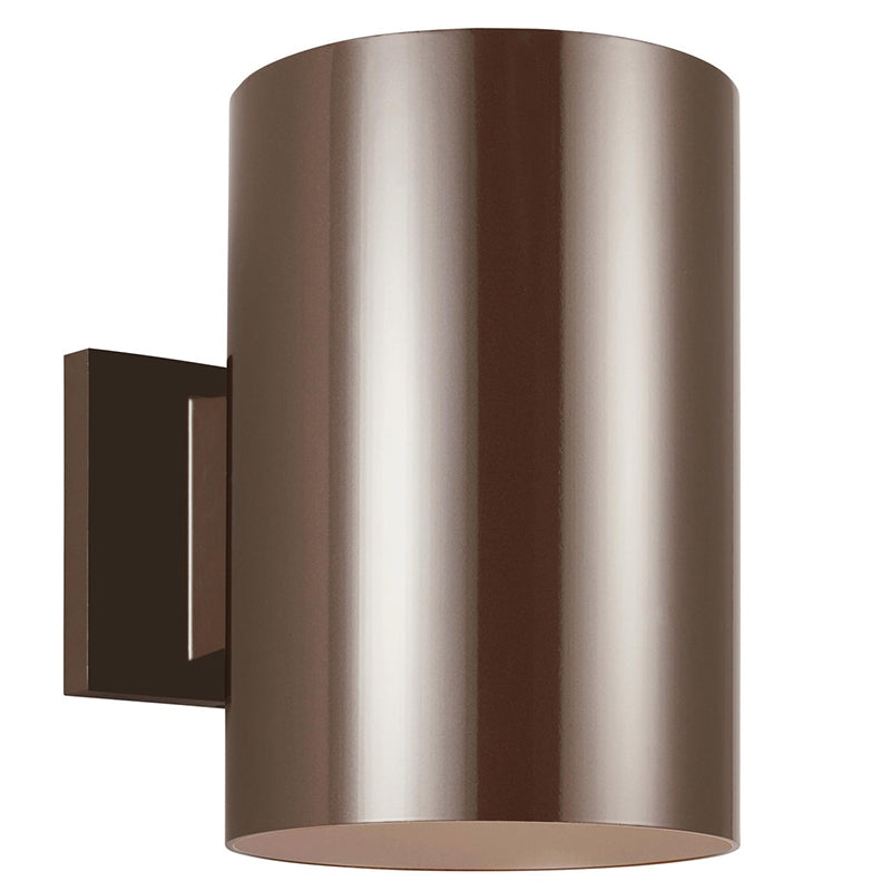 Visual Comfort 8313901 Outdoor Cylinders 1-lt 6" Outdoor Wall Lantern