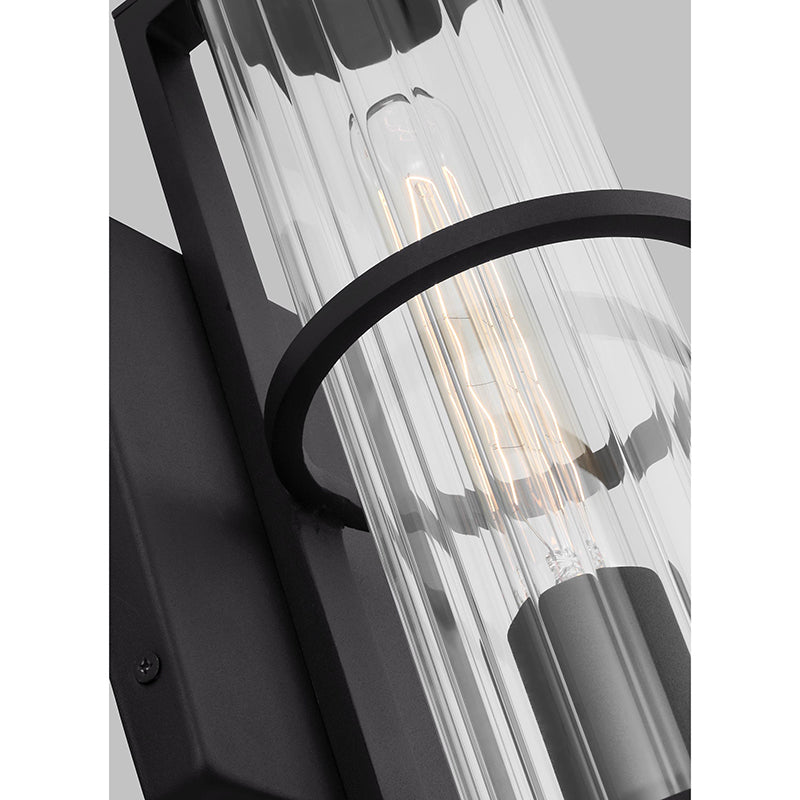 Visual Comfort 8626701EN7 Alcona 1-lt 15" Tall LED Outdoor Wall Lantern