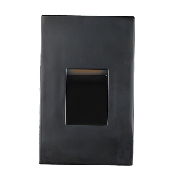 Core ST460 Vertical LED Steplight, 12V