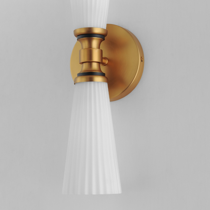 Maxim 24822 Krevat 2-lt 17" Tall Wall Sconce