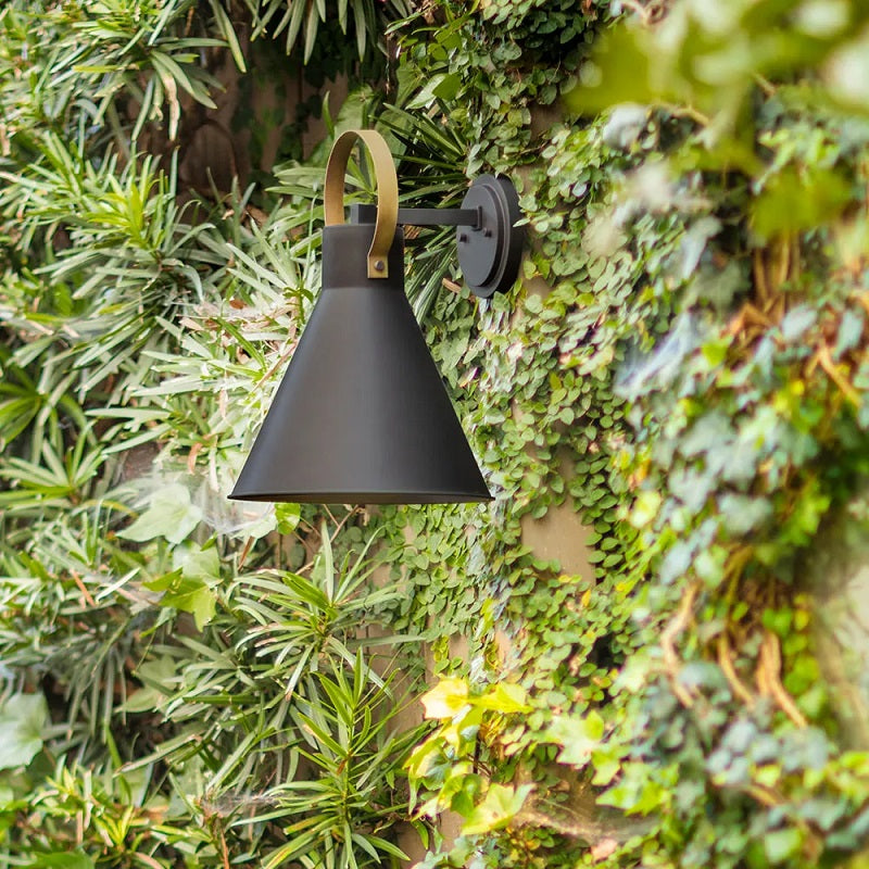 Hinkley 18870 Winnie 1-lt 13" Tall LED Outdoor Wall Mount Lantern