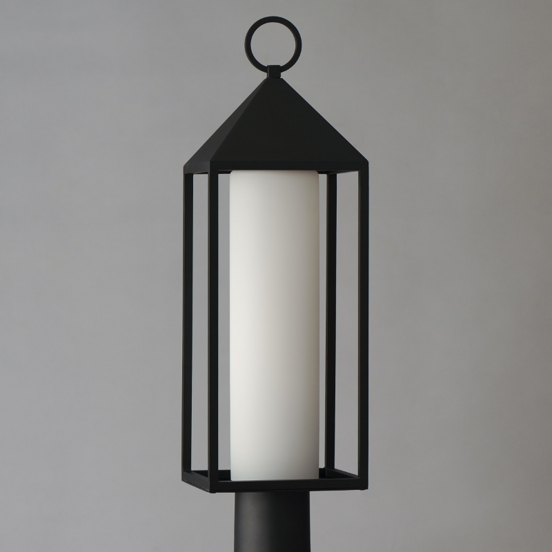 Maxim 30070 Aldous 1-lt 24" Tall Outdoor Post Mount