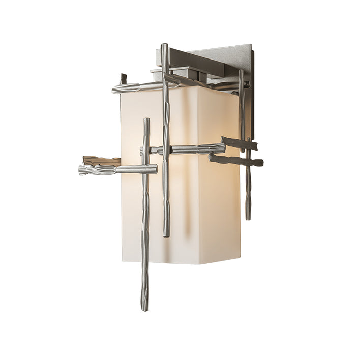 Hubbardton Forge 302581 Tura 1-lt 16" Tall Outdoor Sconce