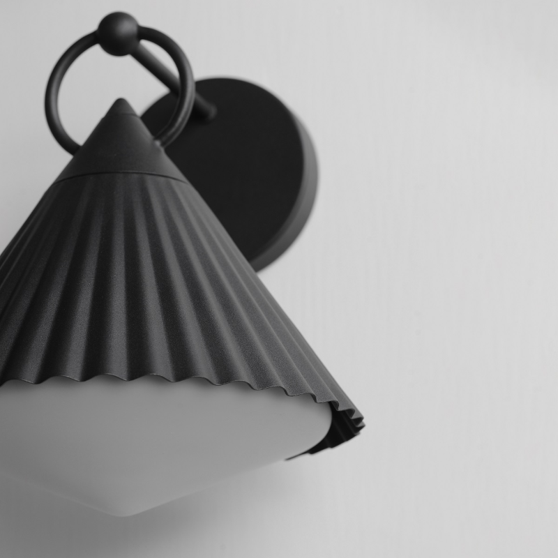 Maxim 35134 Odette 1-lt 12" Tall Outdoor Wall Sconce