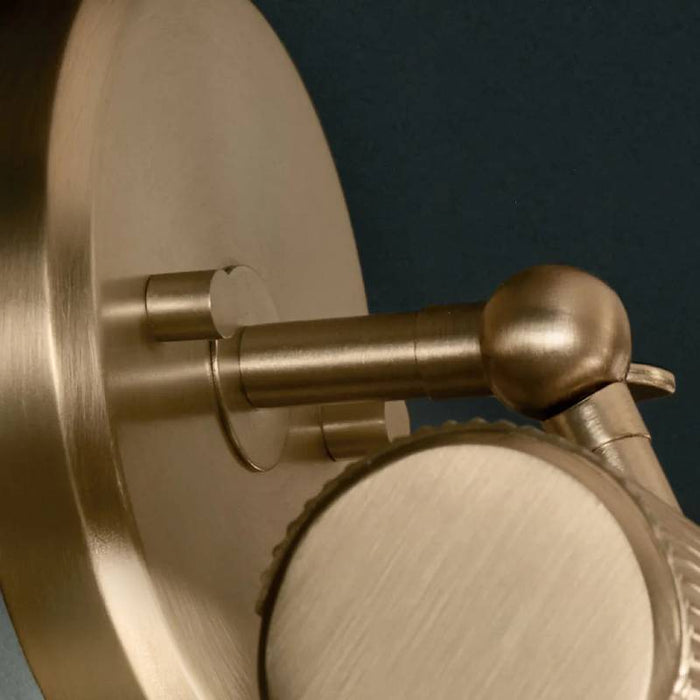 Kichler 52650 Midi 2-lt 18" Wall Sconce