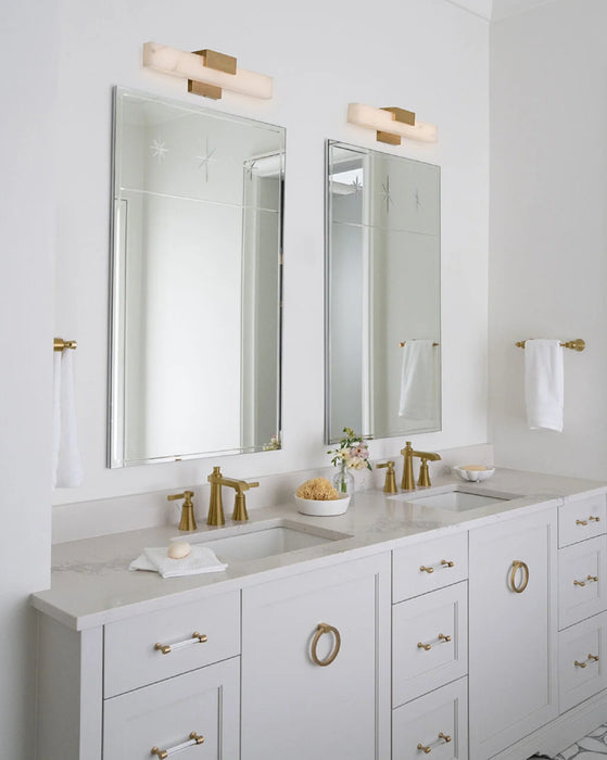 Hinkley 57032 Cadiz 1-lt 20" LED Wall Sconce