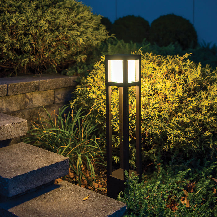 WAC 6622 Tower 1-lt 30" Tall LED Bollard, 120V