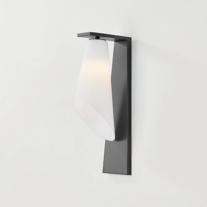 Hudson Valley 9316 Andros 1-lt 16" Tall Wall Sconce - Old Bronze