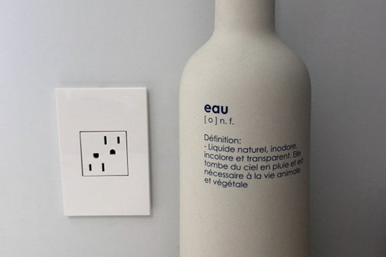 Adorne AWP1G2WHW10 1-Gang Screwless Wall Plate with Microban