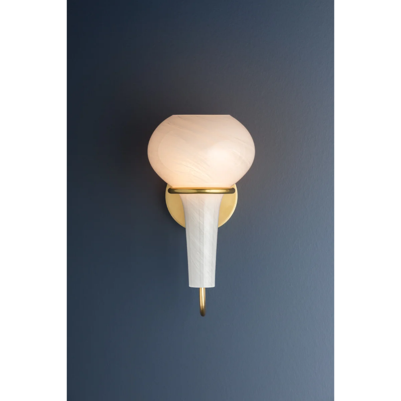 Hudson Valley 5813 Adams Corner 1-lt 13" Tall Wall Sconce
