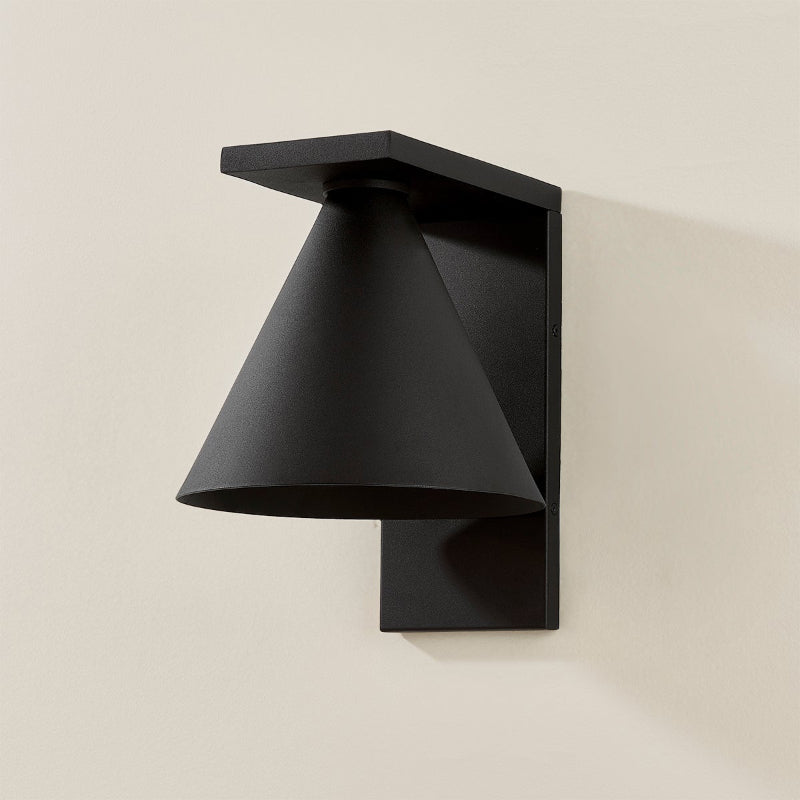 Troy B3909 Sean 1-lt 9" Tall Outdoor Wall Sconce