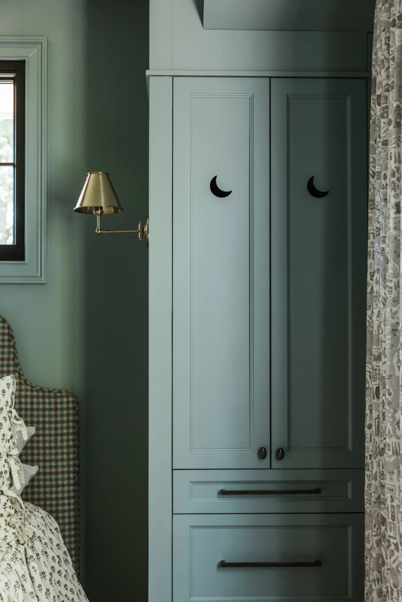 Hudson Valley MDS101 Classic No.1 1-lt 11" Tall Wall Sconce