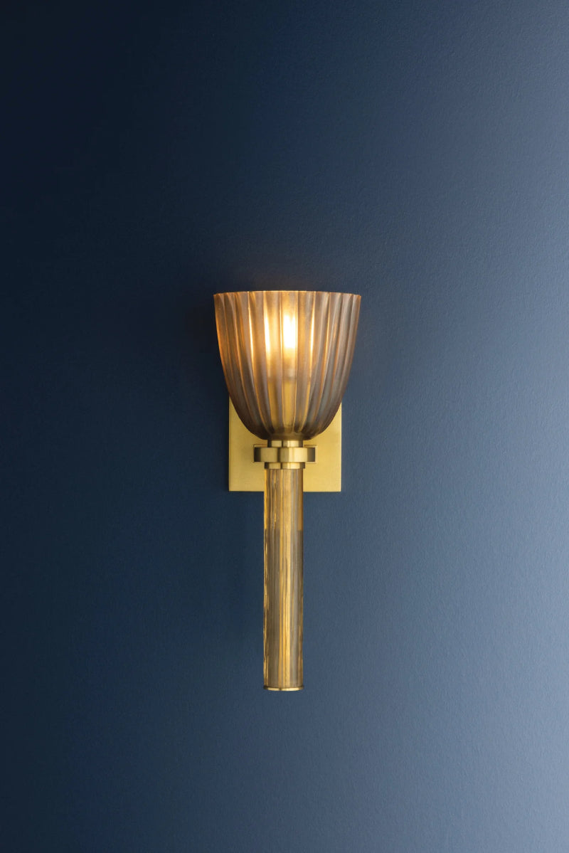 Hudson Valley 5231 Columbus 1-lt 15" Tall Wall Sconce
