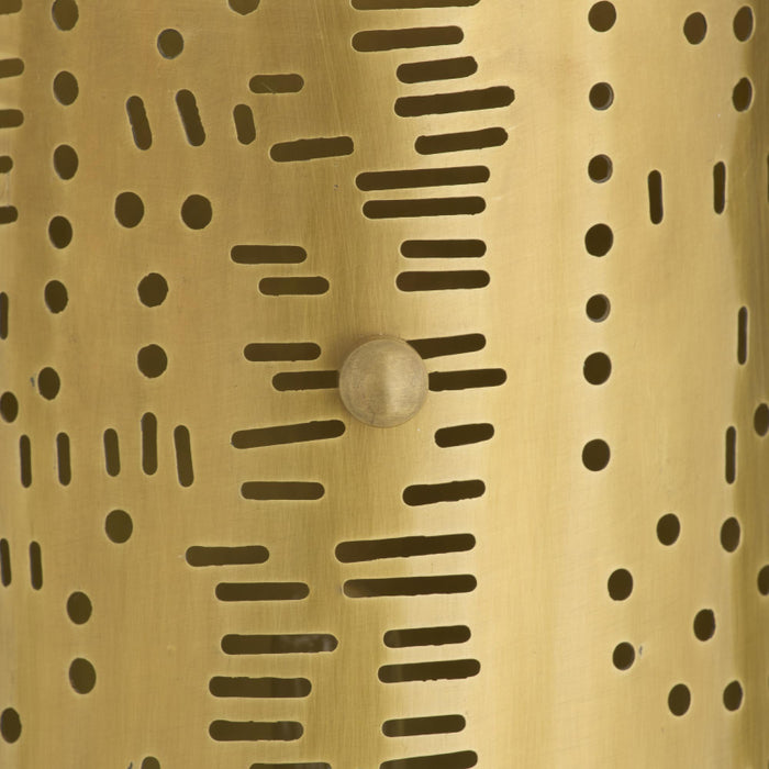 Arteriors DWI24 Izara 2-lt 18" Tall Wall Sconce