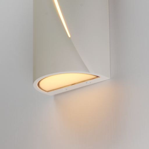 ET2 E14394 Puff 1-lt 16" Tall LED Outdoor Wall Sconce
