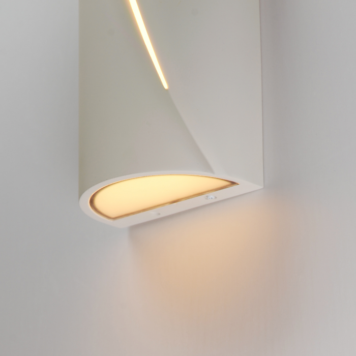 ET2 E14394 Puff 1-lt 16" Tall LED Outdoor Wall Sconce