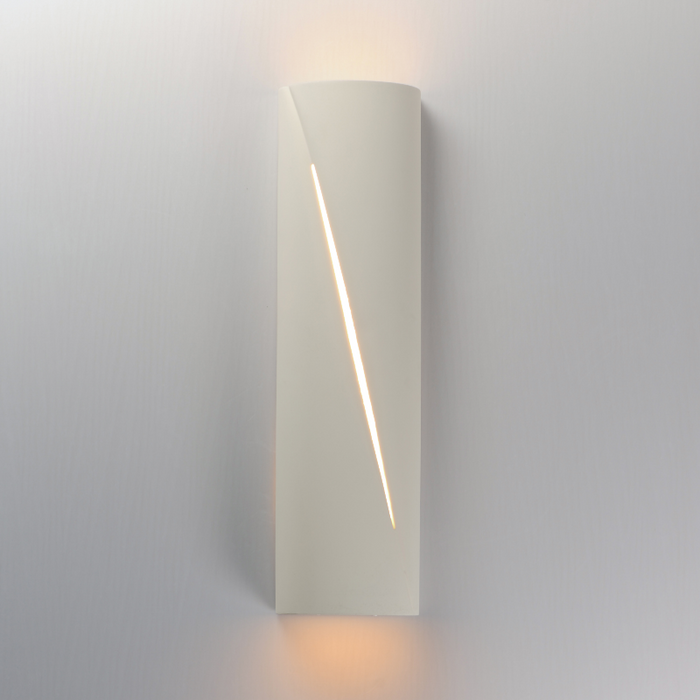 ET2 E14396 Puff 1-lt 22" Tall LED Outdoor Wall Sconce