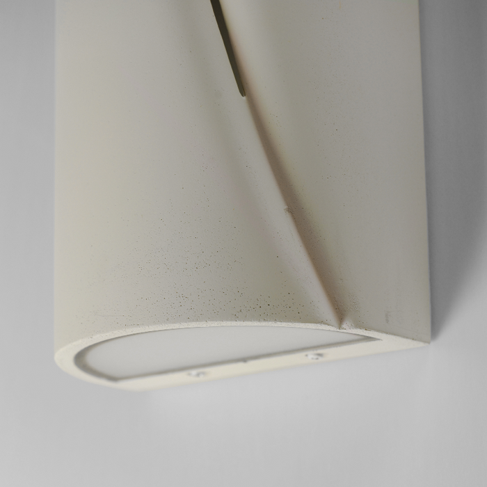 ET2 E14396 Puff 1-lt 22" Tall LED Outdoor Wall Sconce
