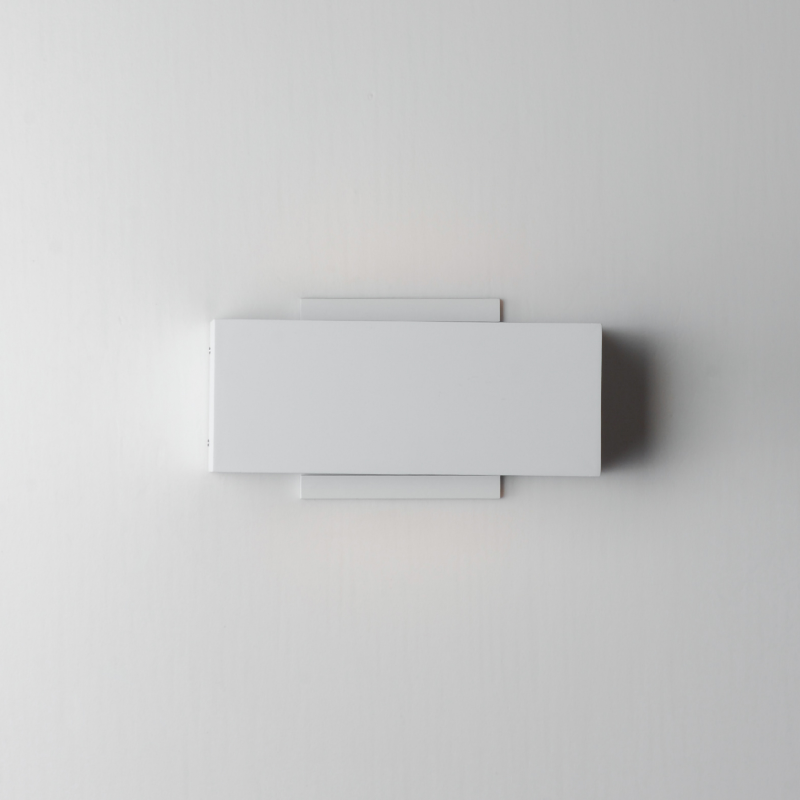 ET2 E23219 Blok 2-lt 9" LED Outdoor Wall Sconce - White