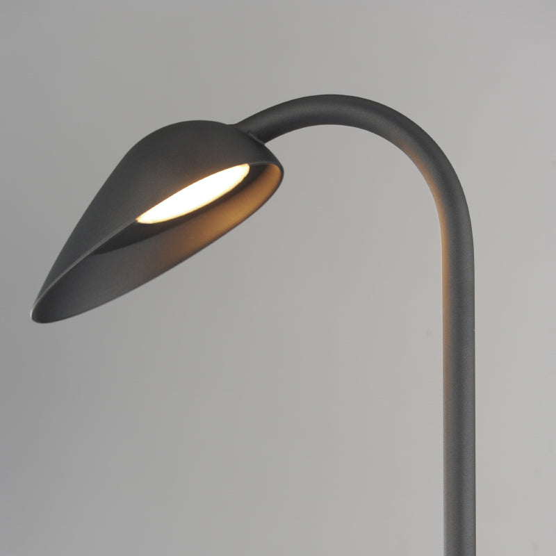 ET2 E24090 Marsh 1-lt 30" Tall LED Garden Light