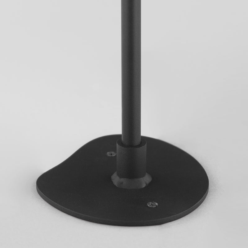 ET2 E24090 Marsh 1-lt 30" Tall LED Garden Light