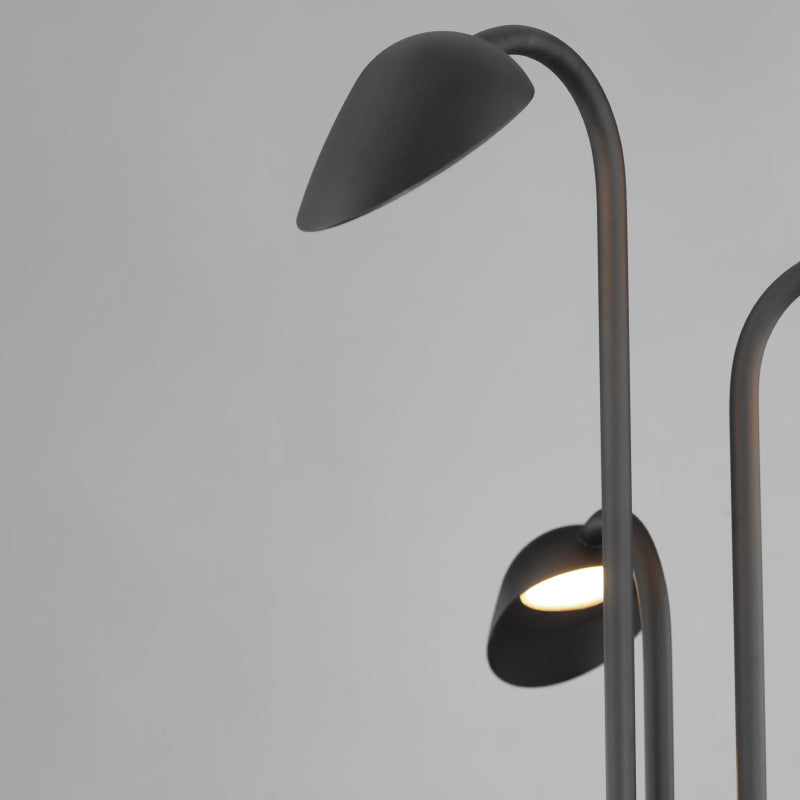 ET2 E24099 Marsh 3-lt 41" Tall LED Garden Light