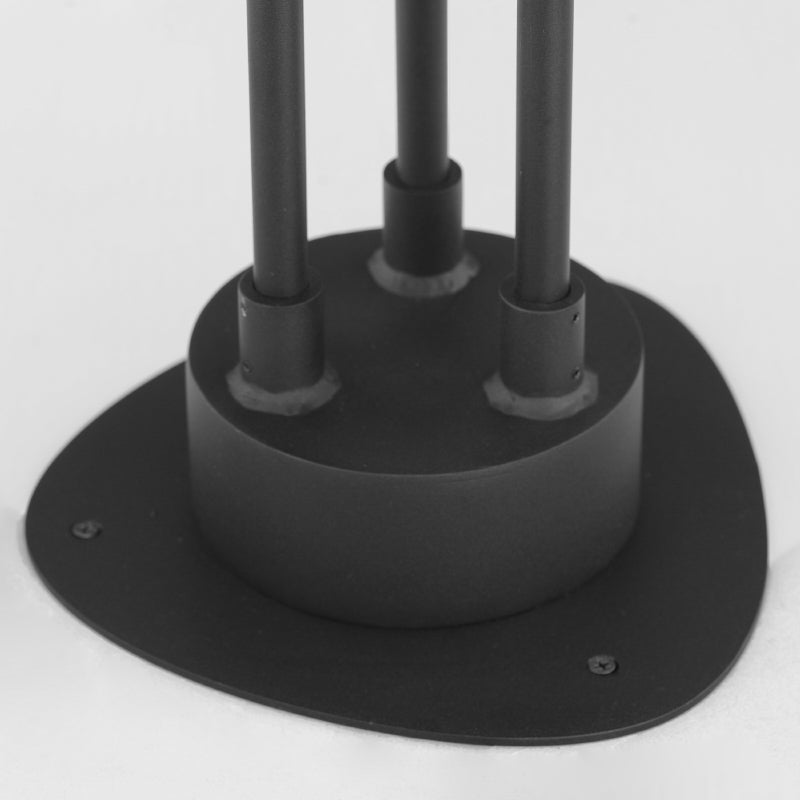 ET2 E24099 Marsh 3-lt 41" Tall LED Garden Light