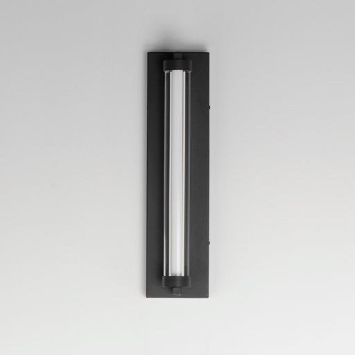ET2 E30252 Fuse 1-lt 18" LED Outdoor Wall Sconce