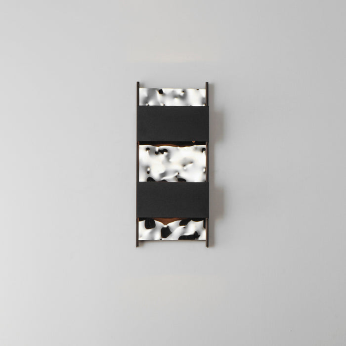 ET2 E30262 Coulee 3-lt 15" Tall LED Outdoor Wall Sconce