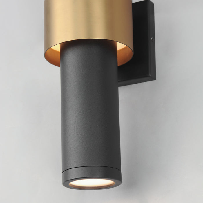 ET2 E34756 Reveal 3-lt 18" Tall LED Outdoor Wall Sconce