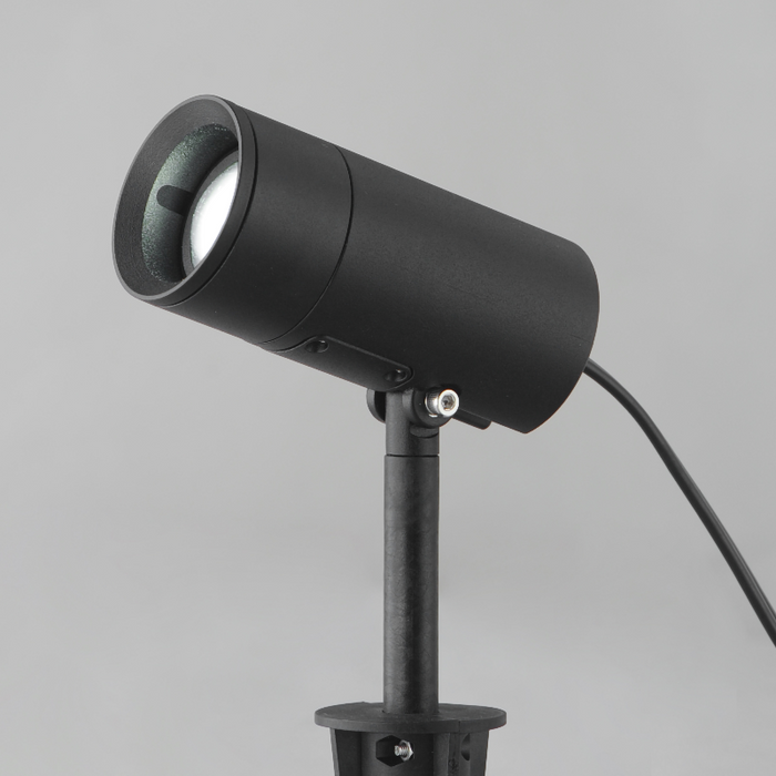 ET2 E41356 Alumilux Landscape 1-lt 8" Tall LED Path Light, 3CCT Selectable