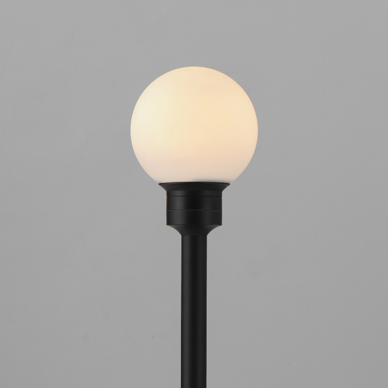 ET2 E41452 Alumilux 1-lt 32" Tall LED Bollard