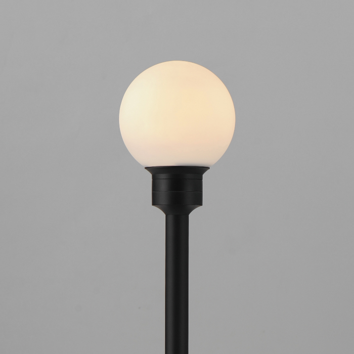 ET2 E41452 Alumilux 1-lt 32" Tall LED Bollard