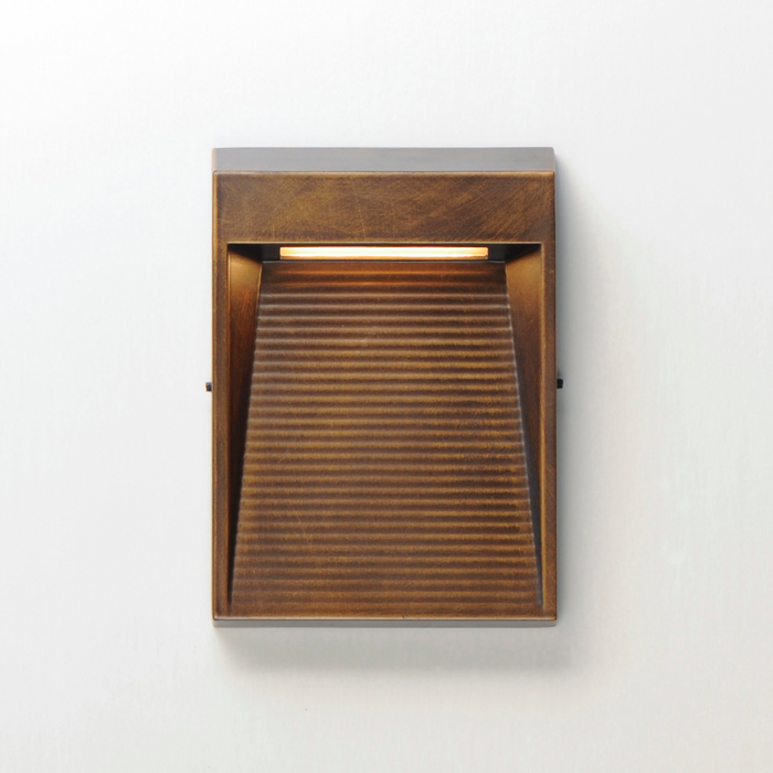 ET2 E41554 Steppes 1-lt 7" Tall LED Outdoor Wall Sconce - Antique Bronze