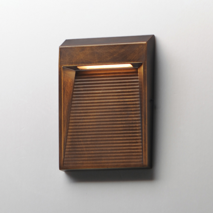 ET2 E41554 Steppes 1-lt 7" Tall LED Outdoor Wall Sconce - Antique Bronze