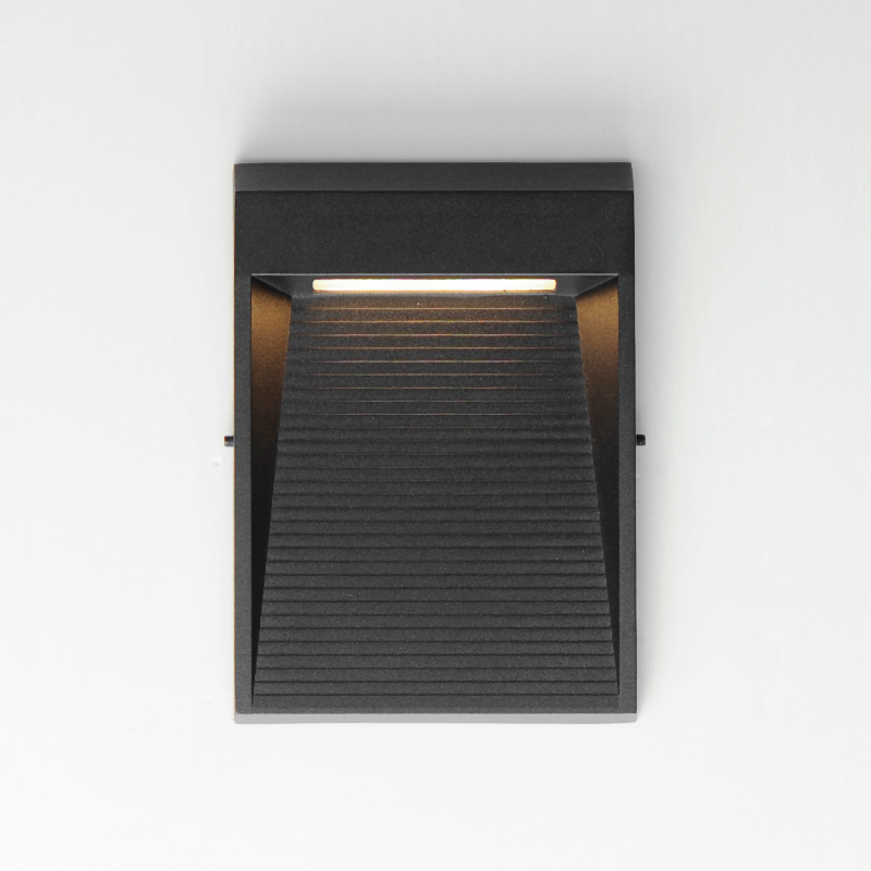ET2 E41554 Steppes 1-lt 7" Tall LED Outdoor Wall Sconce - Black