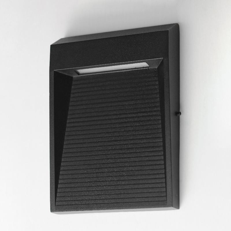 ET2 E41554 Steppes 1-lt 7" Tall LED Outdoor Wall Sconce - Black