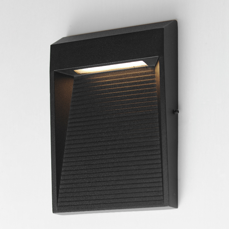 ET2 E41554 Steppes 1-lt 7" Tall LED Outdoor Wall Sconce - Black